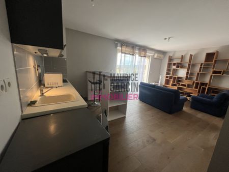 A LOUER - APPARTEMENT Meublé L'ISLE SUR LA SORGUE - 2 pièces 39.35m² - Photo 2