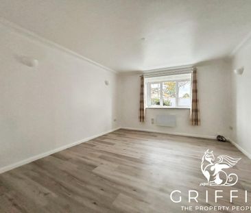 Chestnut Road, Vange, Basildon, SS16 - Photo 1