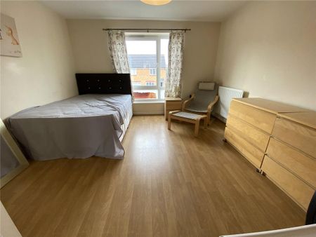 4 bedroom terraced house to rent - Photo 4