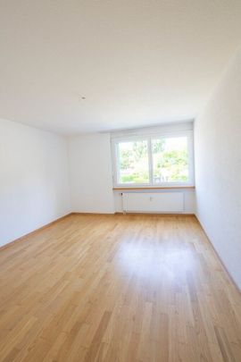 Quartier résidentiel calme avec terrasse ensoleillée - Photo 1