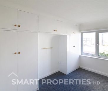 Nabcroft Lane, Huddersfield - Photo 5