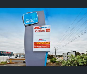 13 Finch Street, Burwood, Vic 3125 - Photo 4