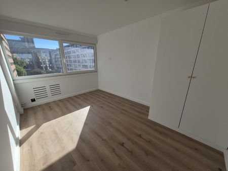 Location Appartement 4 pièces 87m² LILLE 59800 - Photo 2