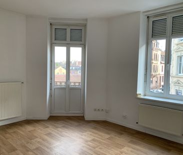 Location Appartement 3 pièces 62m² SARREGUEMINES 57200 - Photo 1