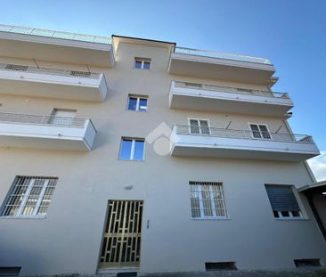 Trilocale in affitto - Photo 1