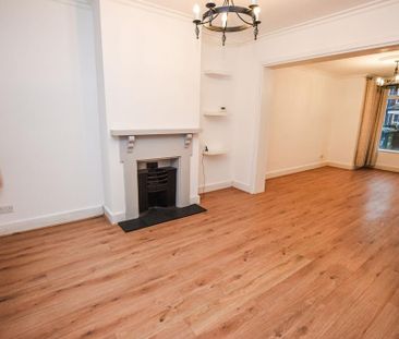 3 bedroom terraced house to rent - Photo 3