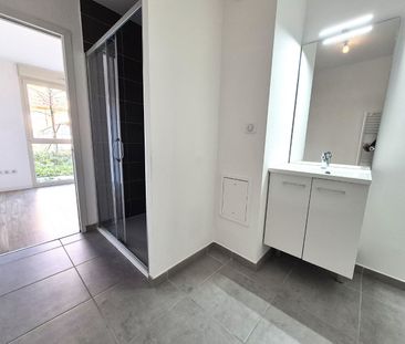 Location Appartement 2 pièces 47m² ST ANDRE LEZ LILLE 59350 - Photo 6