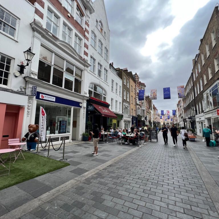South Molton Street, London, W1K - Photo 1