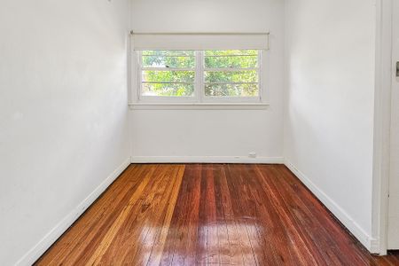 8 Lake Street, North Parramatta. - Photo 2