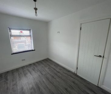 30 Andersonstown Park, Belfast, BT11 8FG - Photo 4