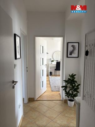 Pronájem bytu 3+1 65 m² - Fotografie 1