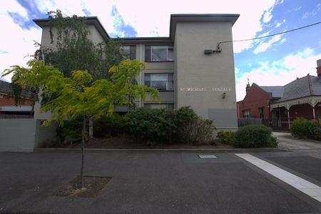 Prime Location & Lifestyle! - Photo 2