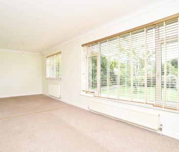 2 bedroom detached bungalow to rent - Photo 1