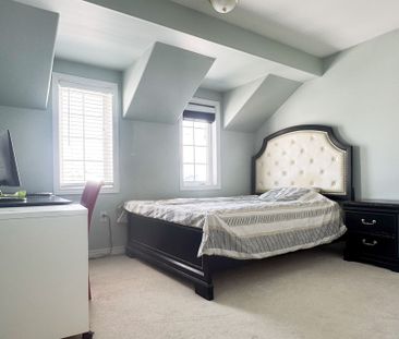 For Lease - 10 Highland Terrace, Bradford West Gwillimbury, Ontario - Photo 4