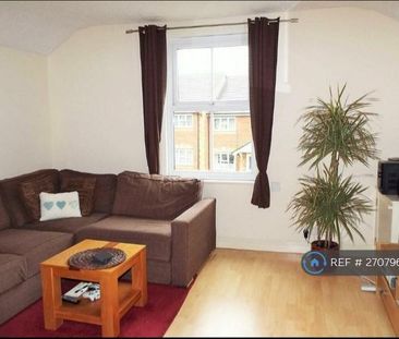 2 bedroom flat to rent - Photo 3
