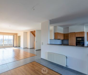 Indrukwekkend duplex appartement met 2 terrassen - Photo 1