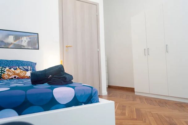 Via Aldo Barbaro, Turin, Piedmont 10143 - Photo 1