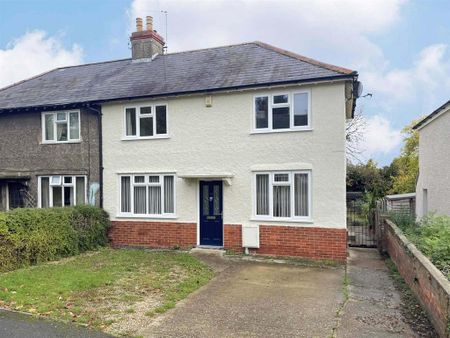 3 bedroom semi-detached house to rent - Photo 5