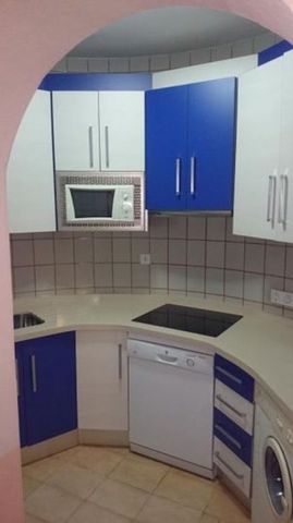 2 room luxury Flat for rent in Estepona, Spain - Photo 5