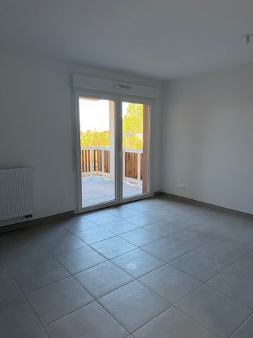 Location Appartement 2 pièces 42m² - Photo 2