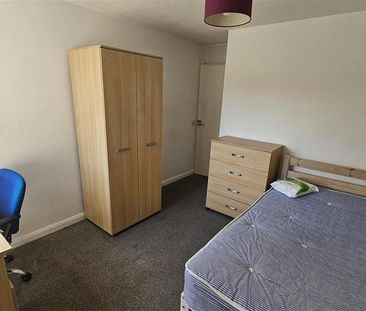 4 bedroom terraced house to rent - Photo 5