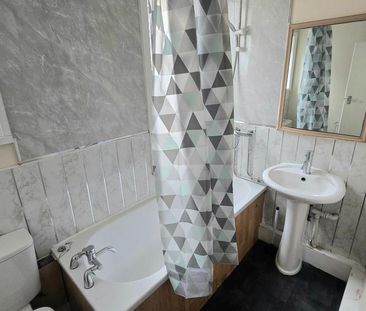 5 bedroom terraced house to rent - Photo 5