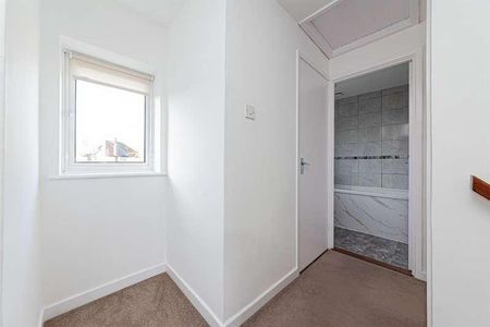 Repton Road, Earley, RG6 - Photo 4