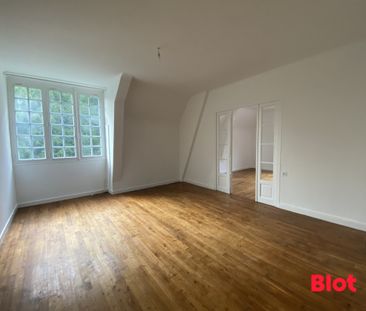 Location Maison 6 pièces 140m² CESSON SEVIGNE 35510 - Photo 2