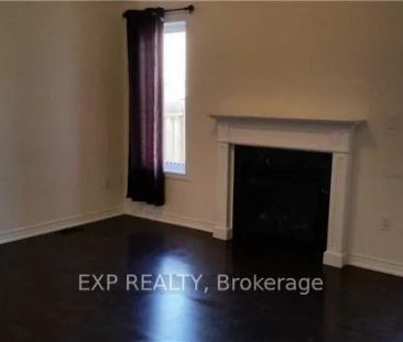 92 MELTWATER CRESCENT - Photo 1