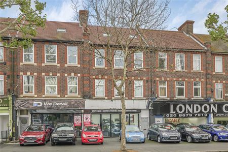 4 bedroom flat to rent - Photo 3