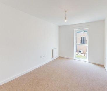4 bedroom terraced house to rent - Photo 4
