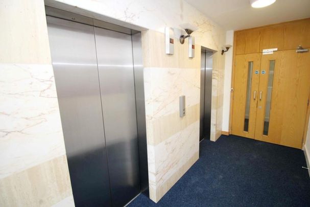 London Road, Lowfield Heath - Photo 1