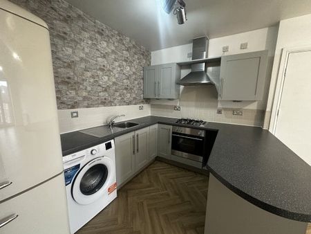 Belvedere House, Mansfield, NG18 - Photo 3