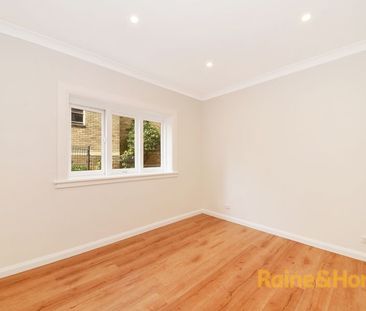 HARBOUR VIEWS, CONVENIENCE & STYLE - Photo 2