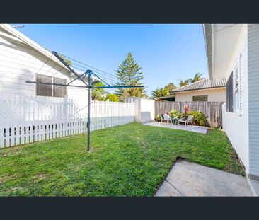 61 Essilia Street, Collaroy Plateau, NSW 2097 - Photo 2