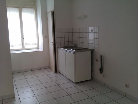 Location Appartement 1 pièce NANTES 44000 - Photo 2