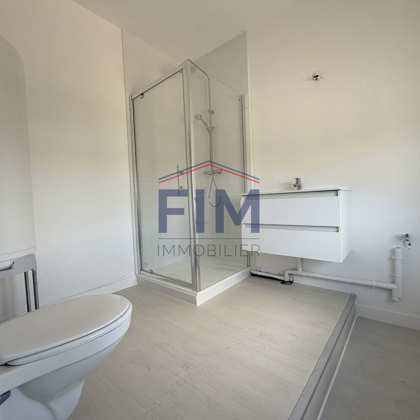 Location Appartement 3 pièces 66m² AUMALE 76390 - Photo 1