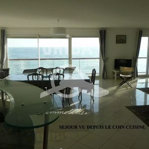 Location Appartement 4 pièces 121m² LA BAULE ESCOUBLAC 44500 - Photo 2