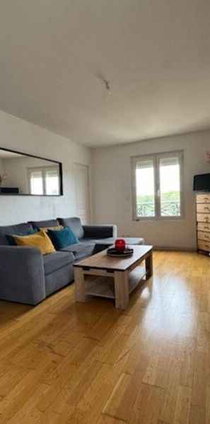 Location Appartement 3 pièces 44m² - Photo 1
