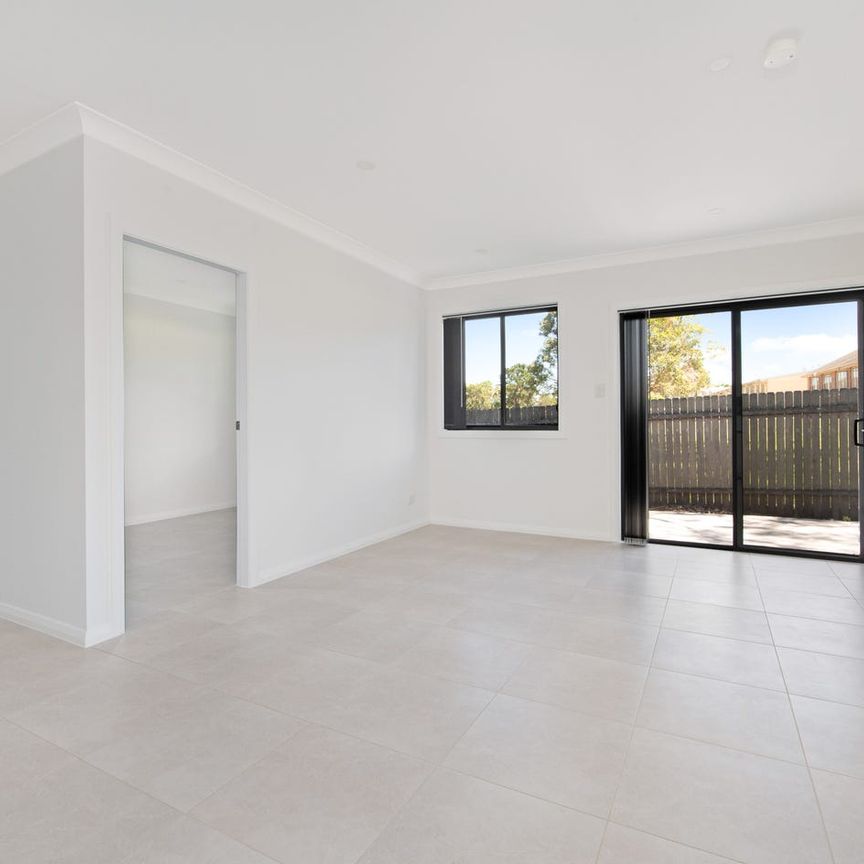 FOR RENT - WATER USAGE INCLUDED - Photo 1