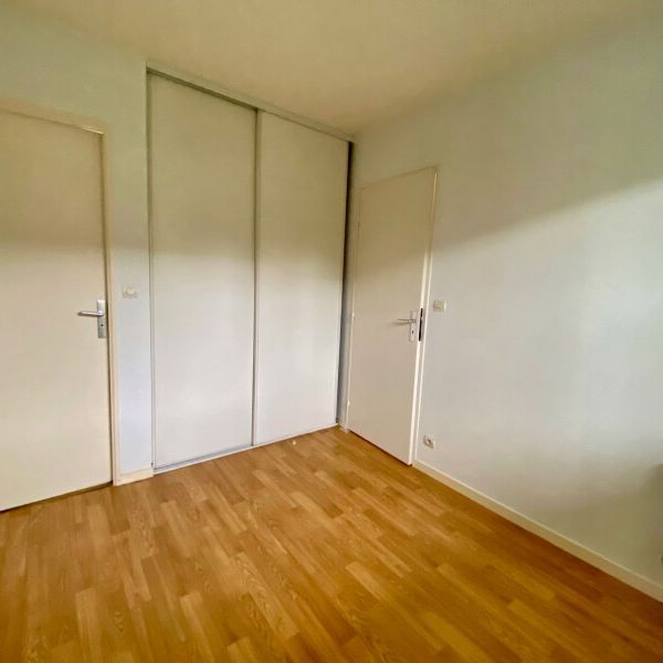 Location Appartement 2 pièces 42m² FLEURY LES AUBRAIS 45400 - Photo 1