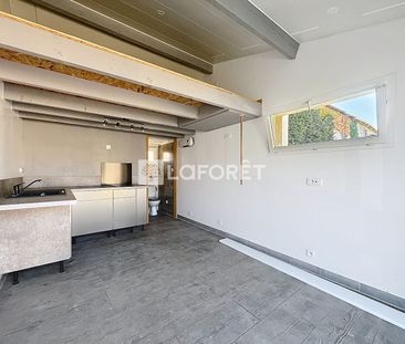 House - Photo 5