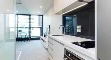 CBD 1 Bed 1 Bath Apartment - Photo 5