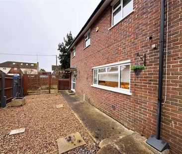 St. Wilfrids Way, Crawley, West Sussex, RH11 - Photo 1