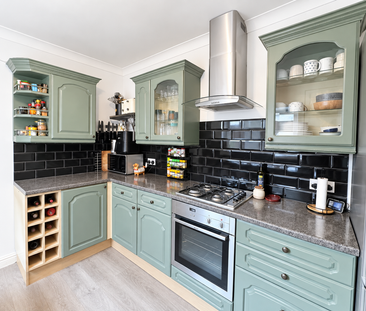 3 bedroom terraced house to rent - Photo 6