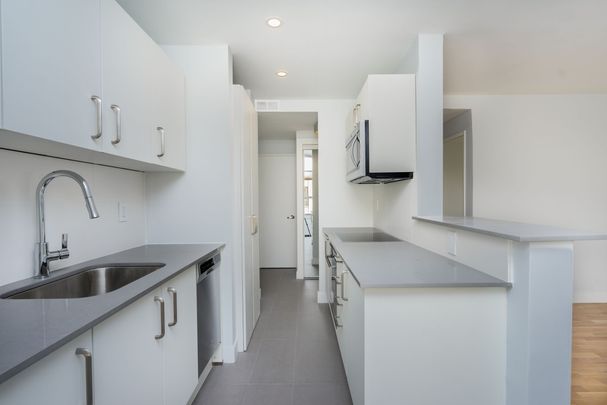 111 Lawton Boulevard - Photo 1