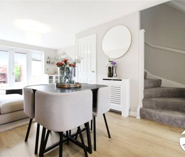 2 bedroom terraced house to rent - Photo 4