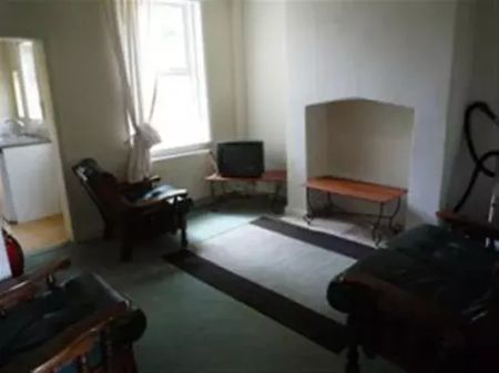 15, Earle Street - Photo 4