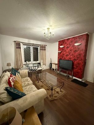 3 Bed Flat, King Street, AB24 - Photo 1