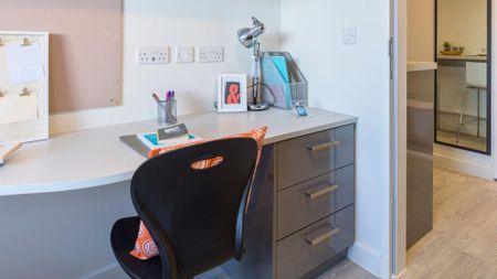 2 bedroom flat share to rent - Photo 5